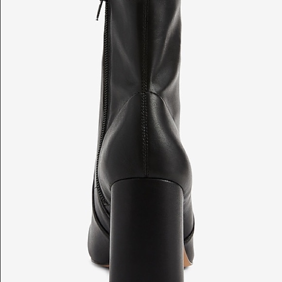 Women’s Black short boot size 8 - Picture 4 of 11